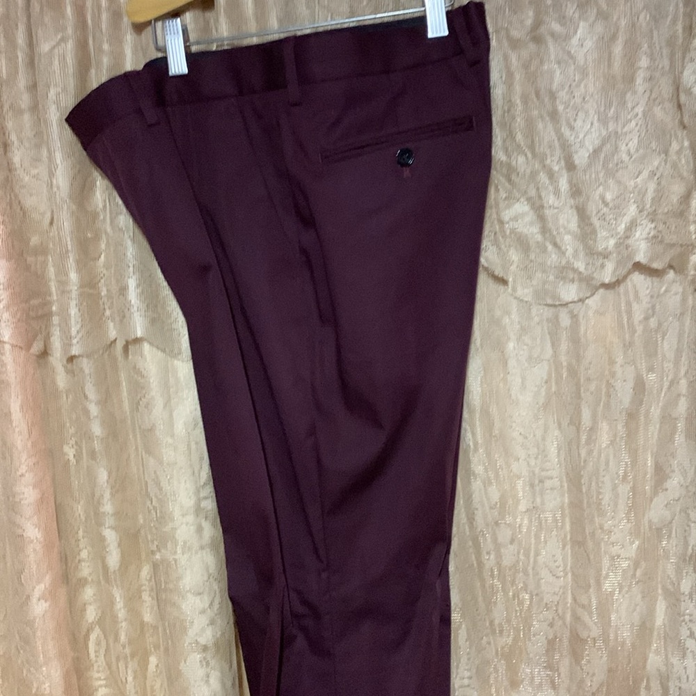 Express suit - Picture 4 of 7
